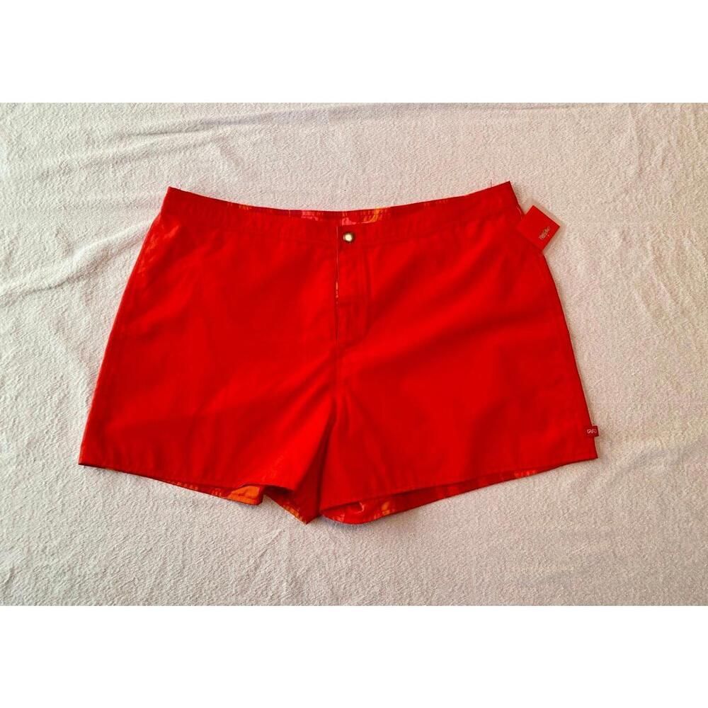 NWT Mossimo womens shorts. Size XL